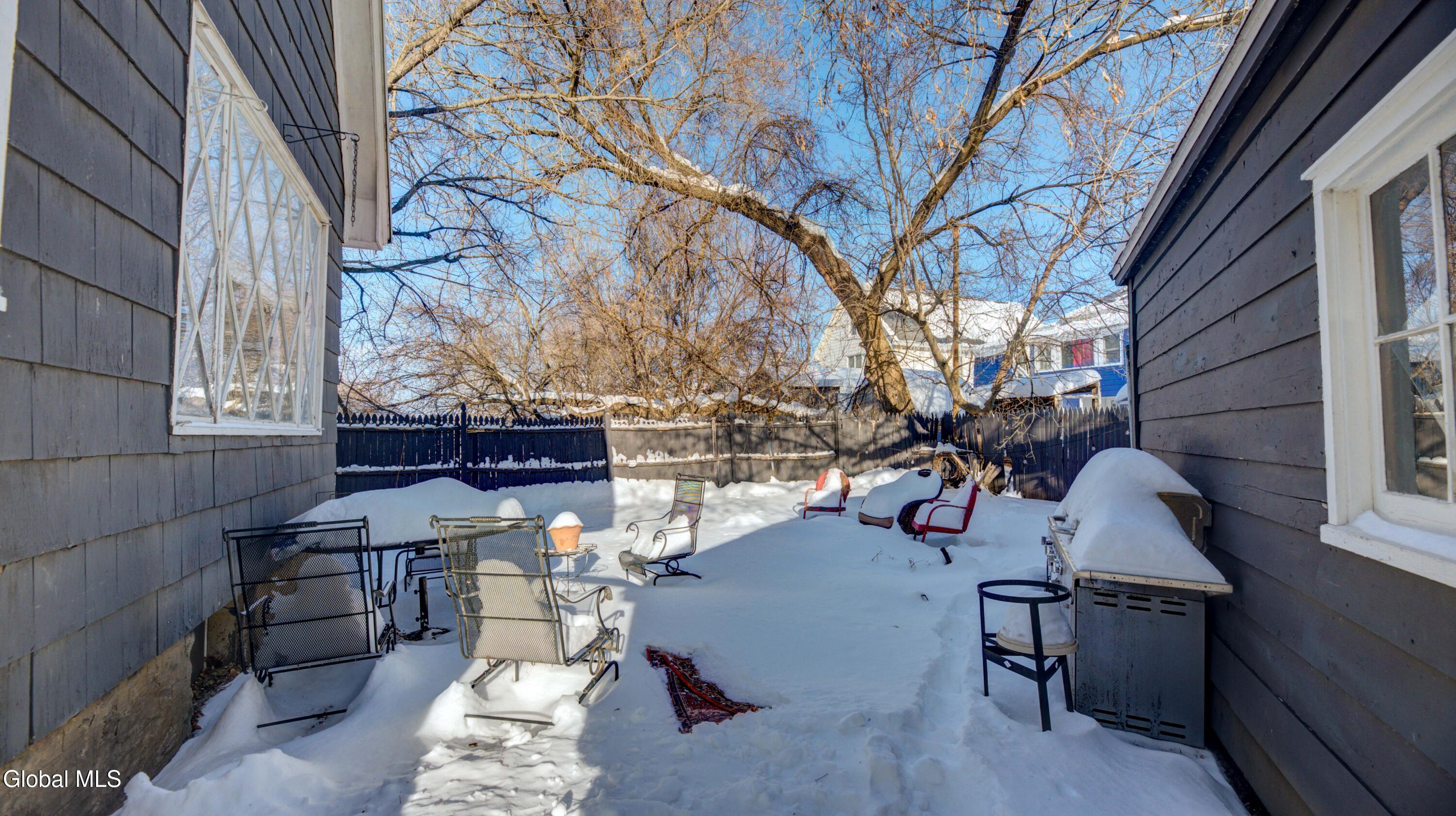 375 West Main Street Amsterdam, NY 12010 - Photo 38 of 40 375 W Main St-46