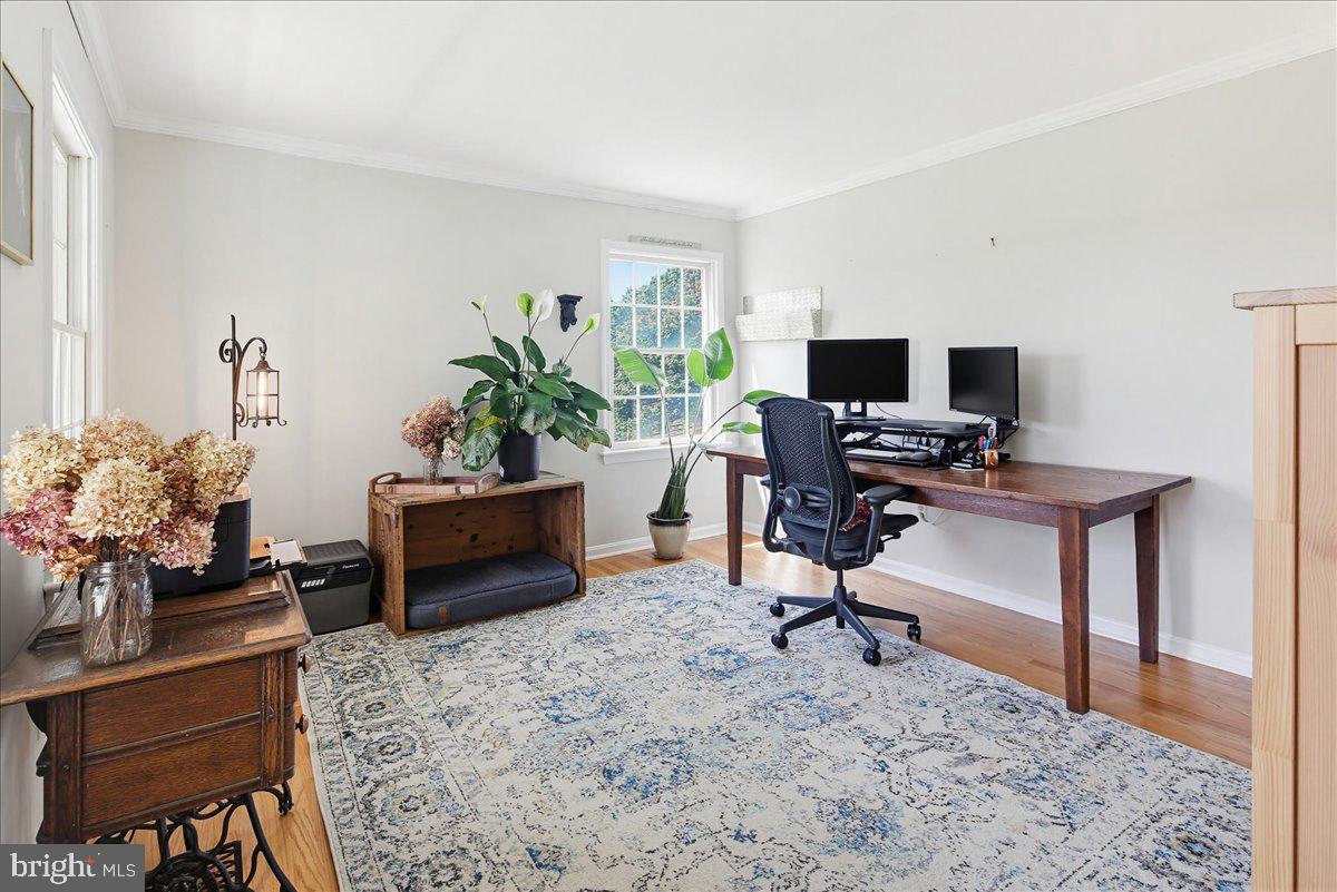20128 Gunpowder Road Manchester, MD 21102 - Photo 17 of 66 a view of a workspace with furniture