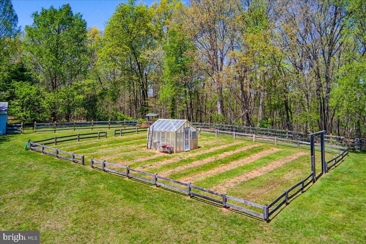 20128 Gunpowder Road Manchester, MD 21102 - Photo 38 of 66 Garden