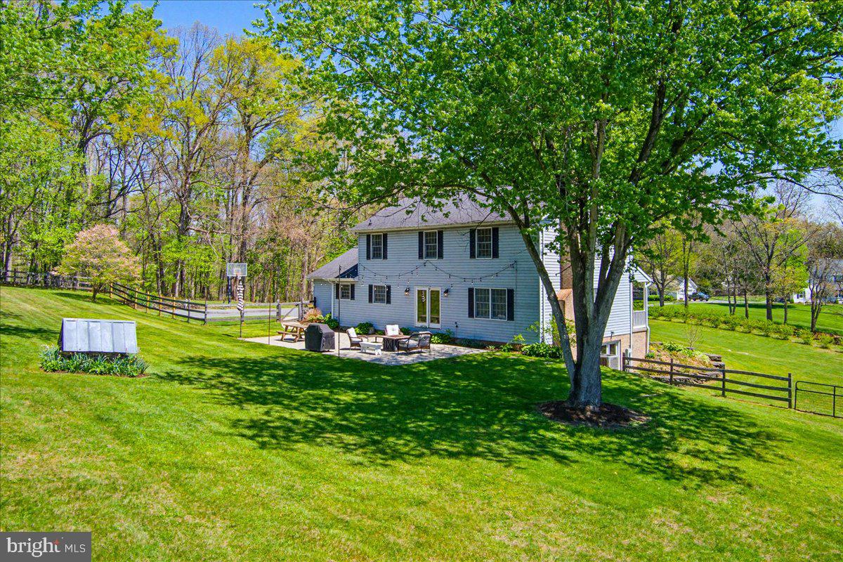 20128 Gunpowder Road Manchester, MD 21102 - Photo 44 of 66 a front view of a house with garden