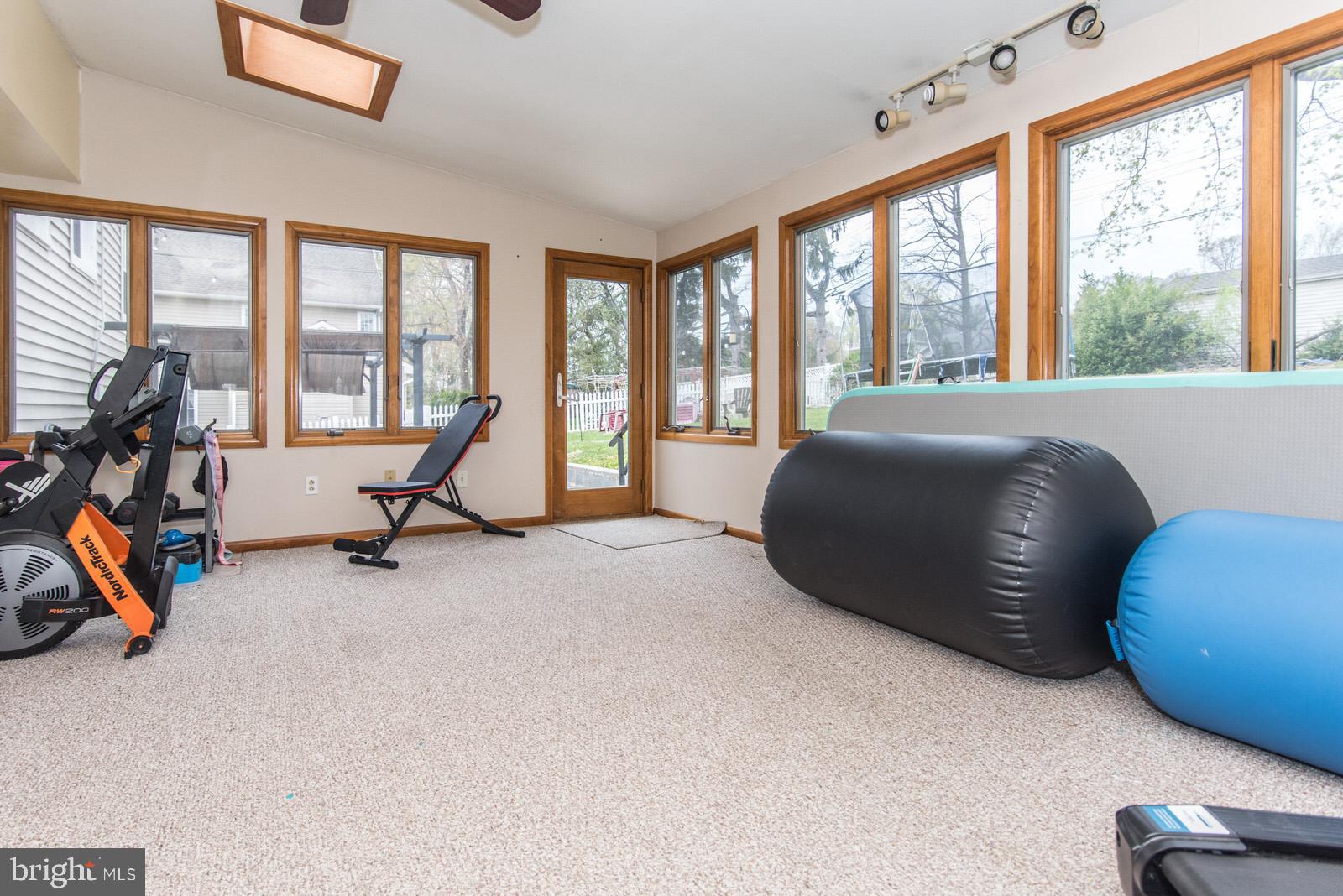 3278 Oak Road Huntingdon Valley, PA 19006 - Photo 18 of 60