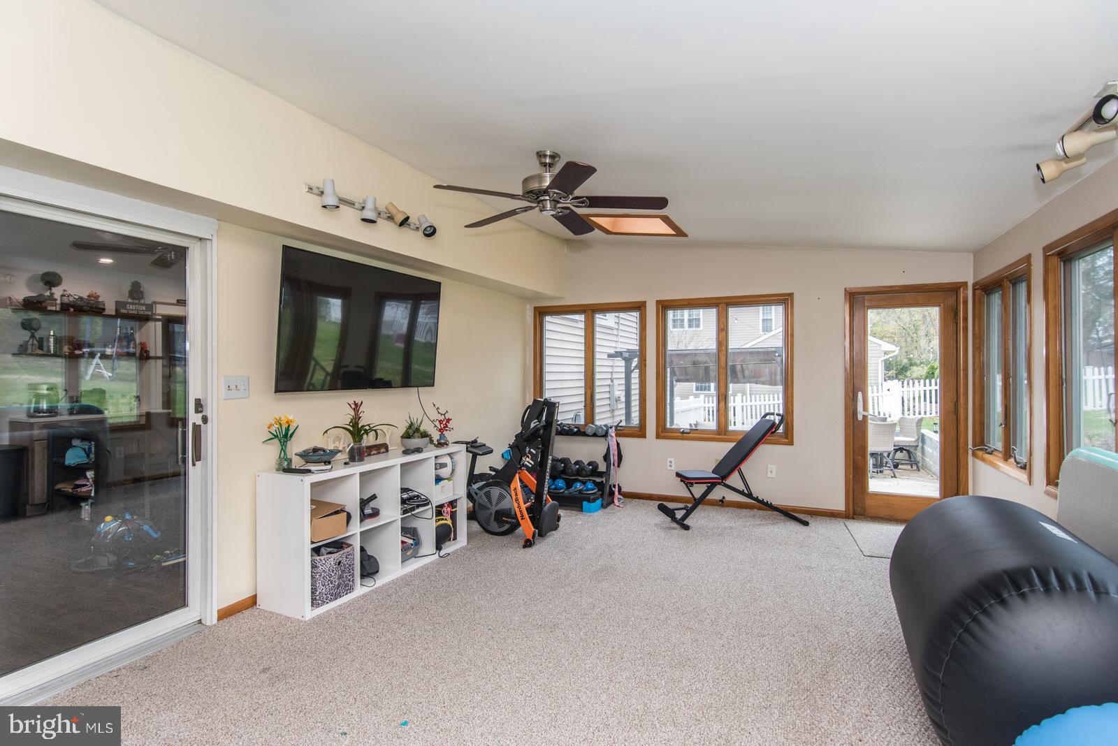 3278 Oak Road Huntingdon Valley, PA 19006 - Photo 19 of 60