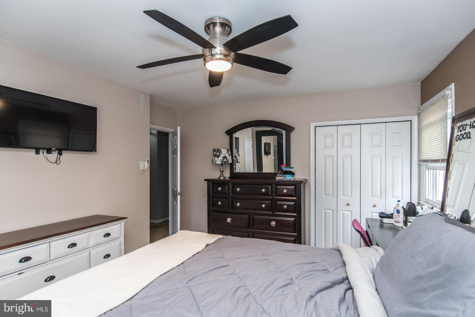 3278 Oak Road Huntingdon Valley, PA 19006 - Photo 28 of 60