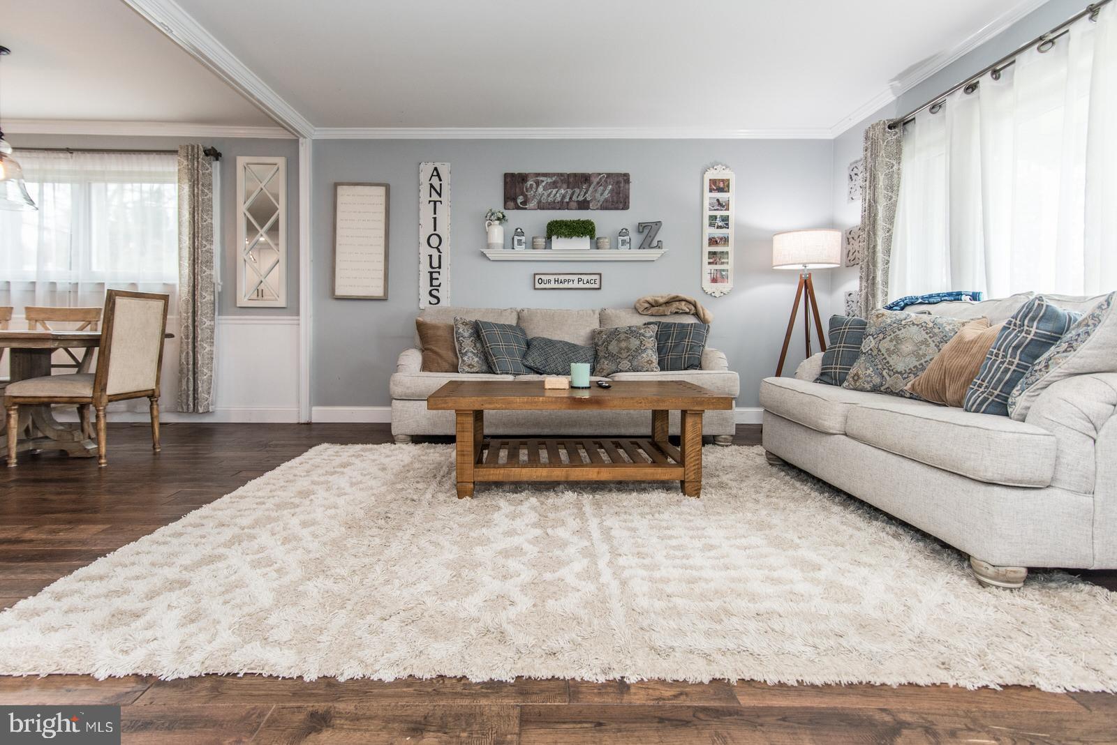 3278 Oak Road Huntingdon Valley, PA 19006 - Photo 5 of 60