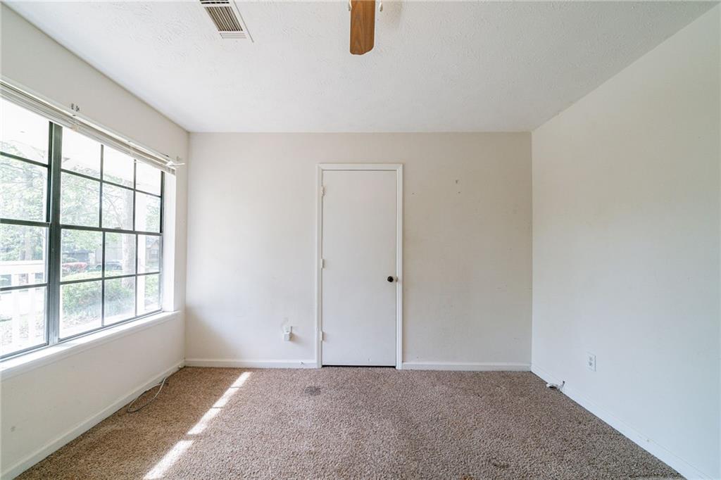 5255 Biffle Downs Road Stone Mountain, GA 30088 - Photo 17 of 27