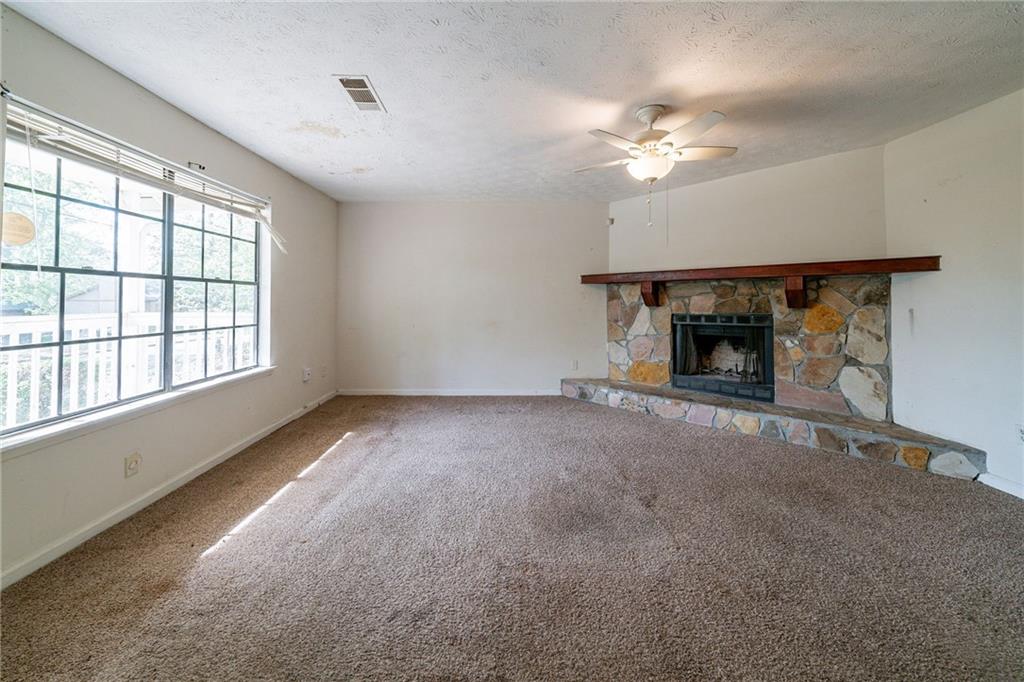 5255 Biffle Downs Road Stone Mountain, GA 30088 - Photo 6 of 27