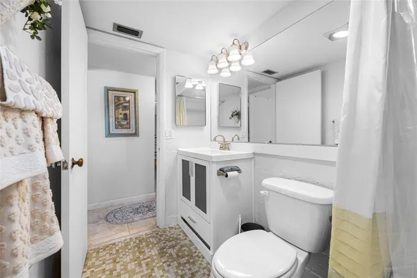 $1,995 | 1243- South Martin Luther King Junior Avenue, Unit C505, Clearwater, FL 33756