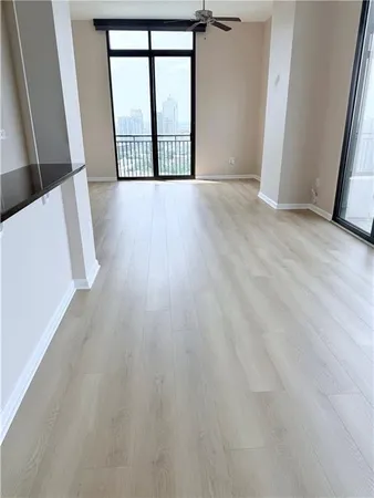 $3,600 | 3040 Peachtree Road Northwest, Unit 1911, Atlanta, GA 30305