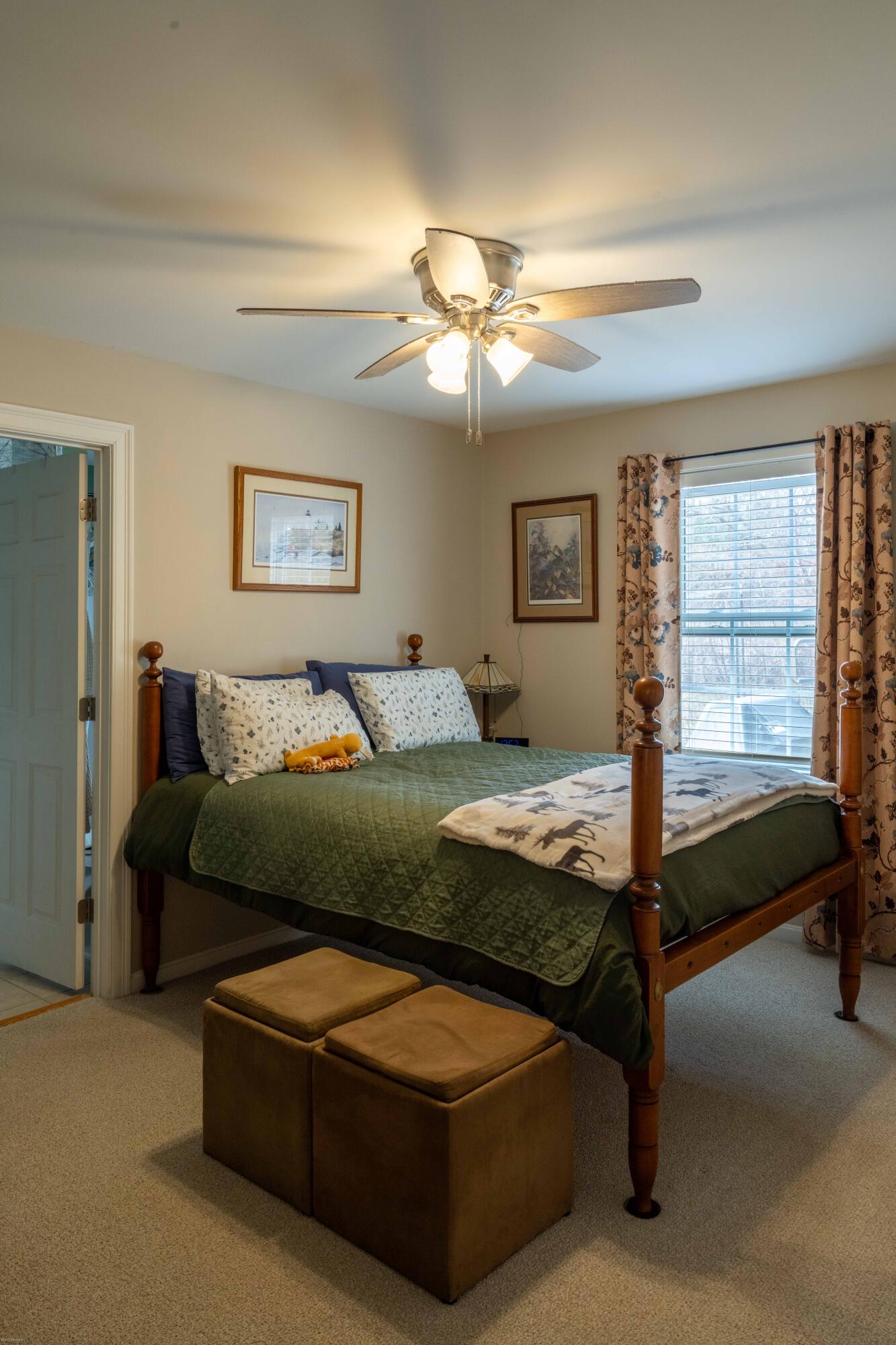 722 New England Road Searsmont, ME 04973 - Photo 15 of 38 722 new england rd - interior-11