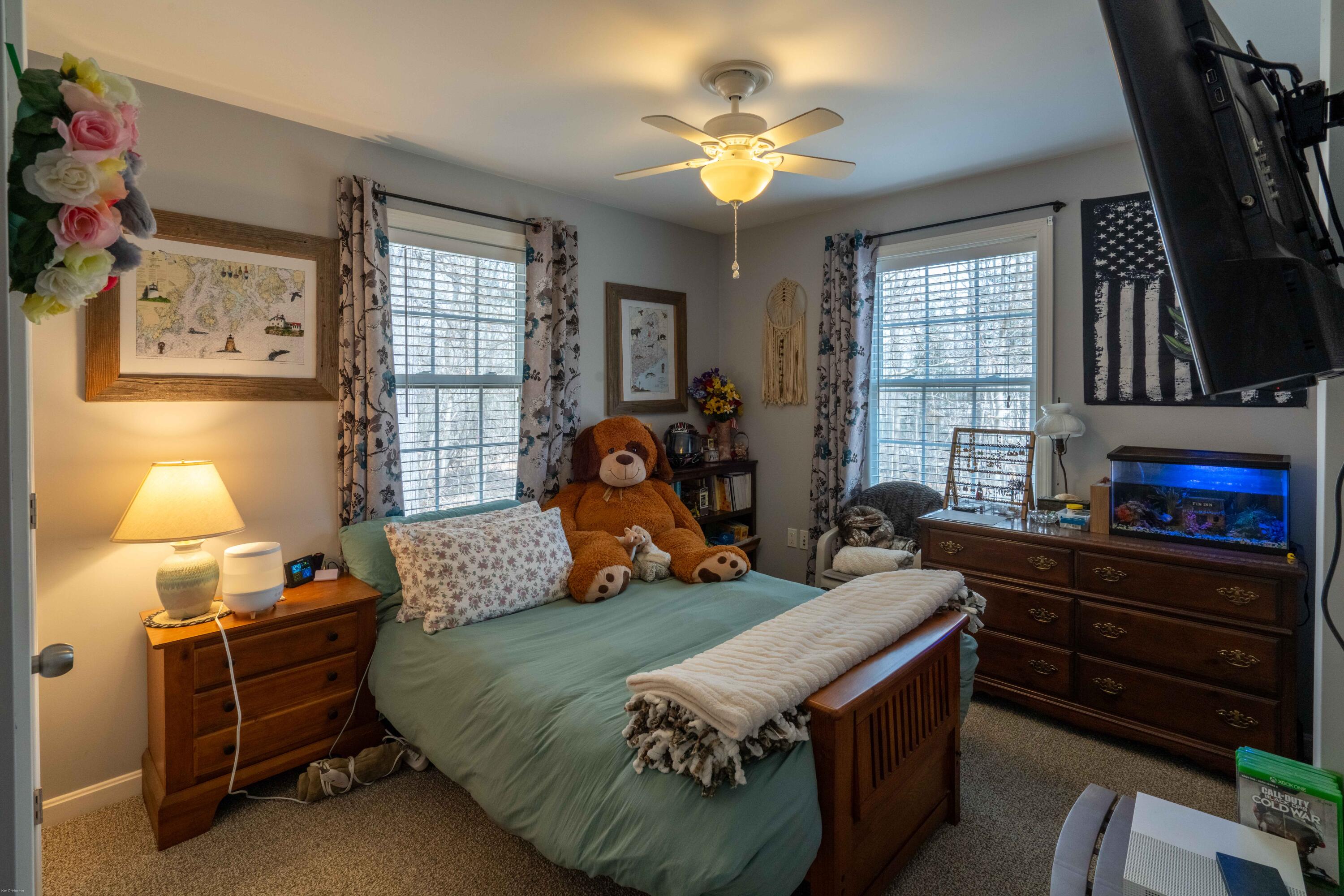 722 New England Road Searsmont, ME 04973 - Photo 20 of 38 722 new england rd - interior-10