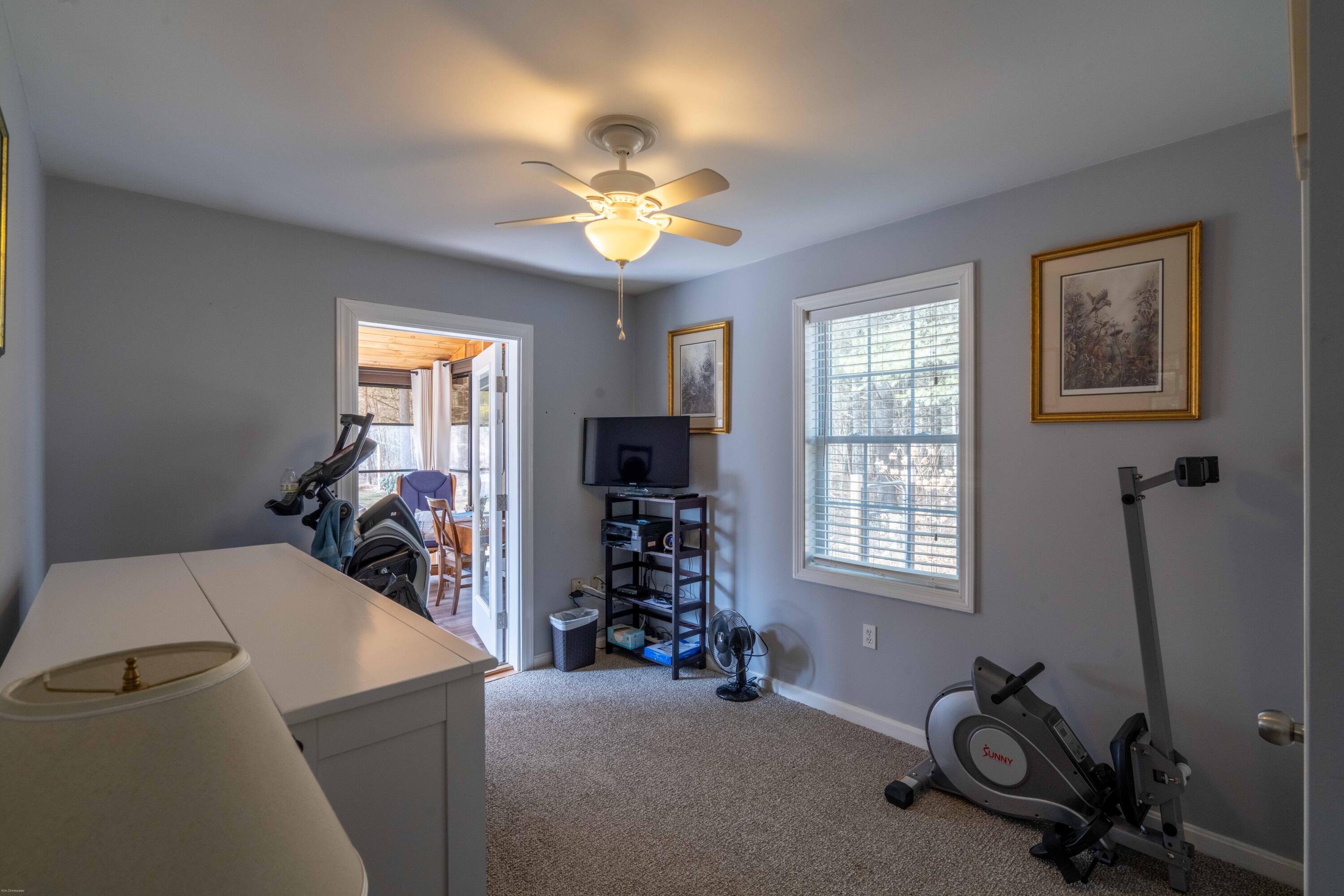 722 New England Road Searsmont, ME 04973 - Photo 23 of 38 722 new england rd - interior-17