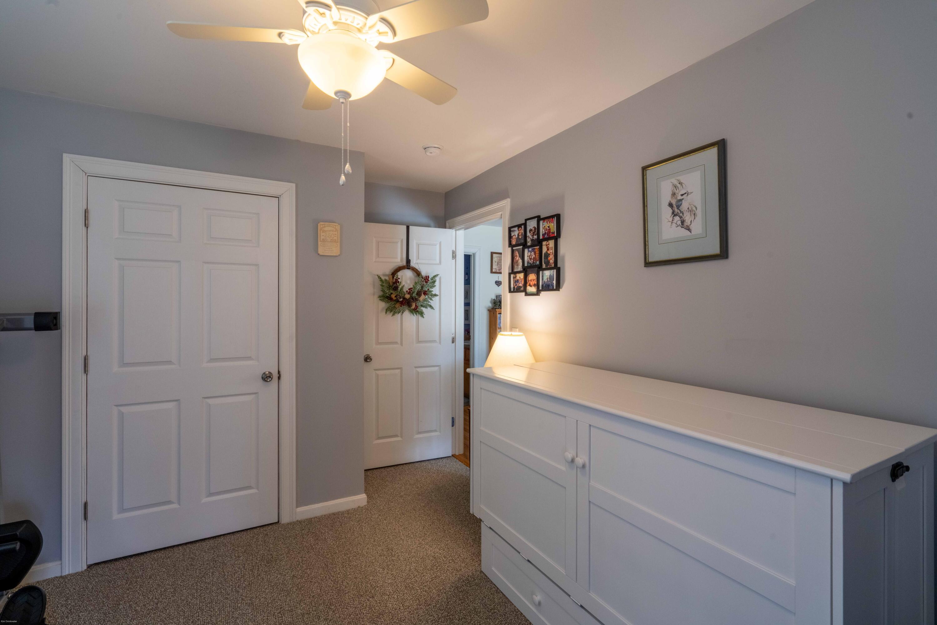 722 New England Road Searsmont, ME 04973 - Photo 24 of 38 722 new england rd - interior-18