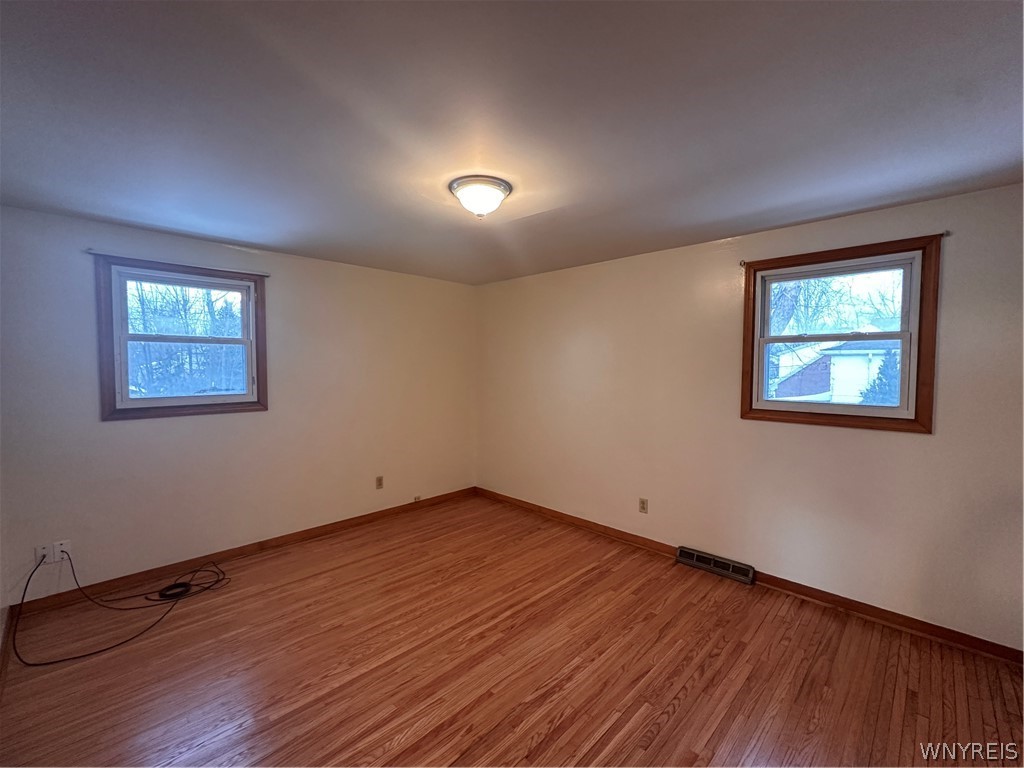 236 Rehm Road Cheektowaga, NY 14043 - Photo 28 of 36 Bedroom #2 upper level