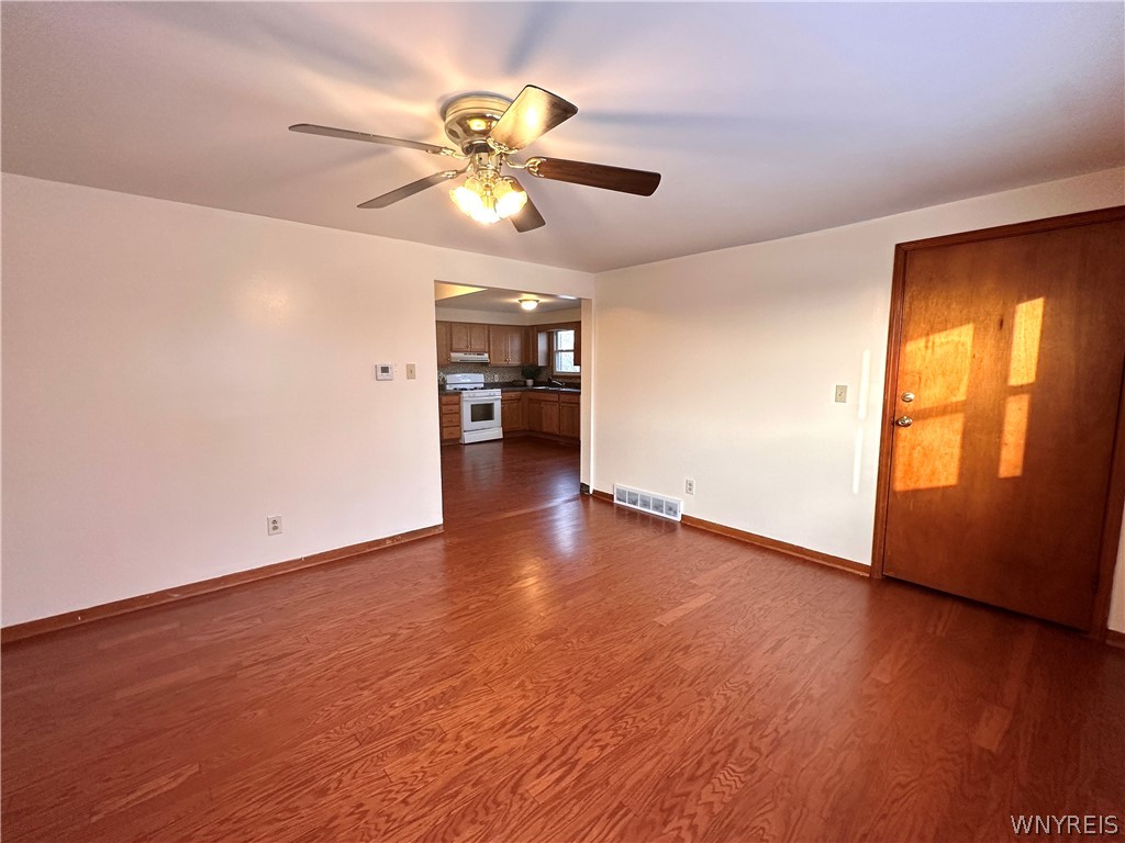 236 Rehm Road Cheektowaga, NY 14043 - Photo 9 of 36 Lower unit family rm/living rm