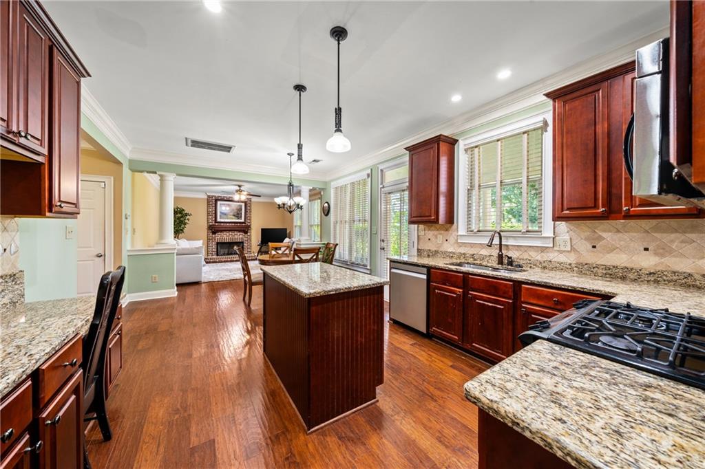 4095 Hill House Road Southwest Smyrna, GA 30082 - Photo 10 of 58