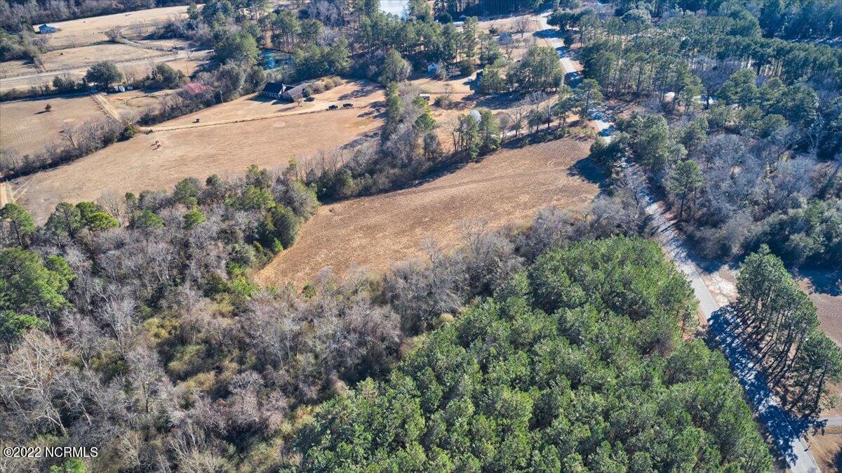 225 Strother Road Aberdeen, NC 28315 - Photo 21 of 25 22-225 Strother Rd._34