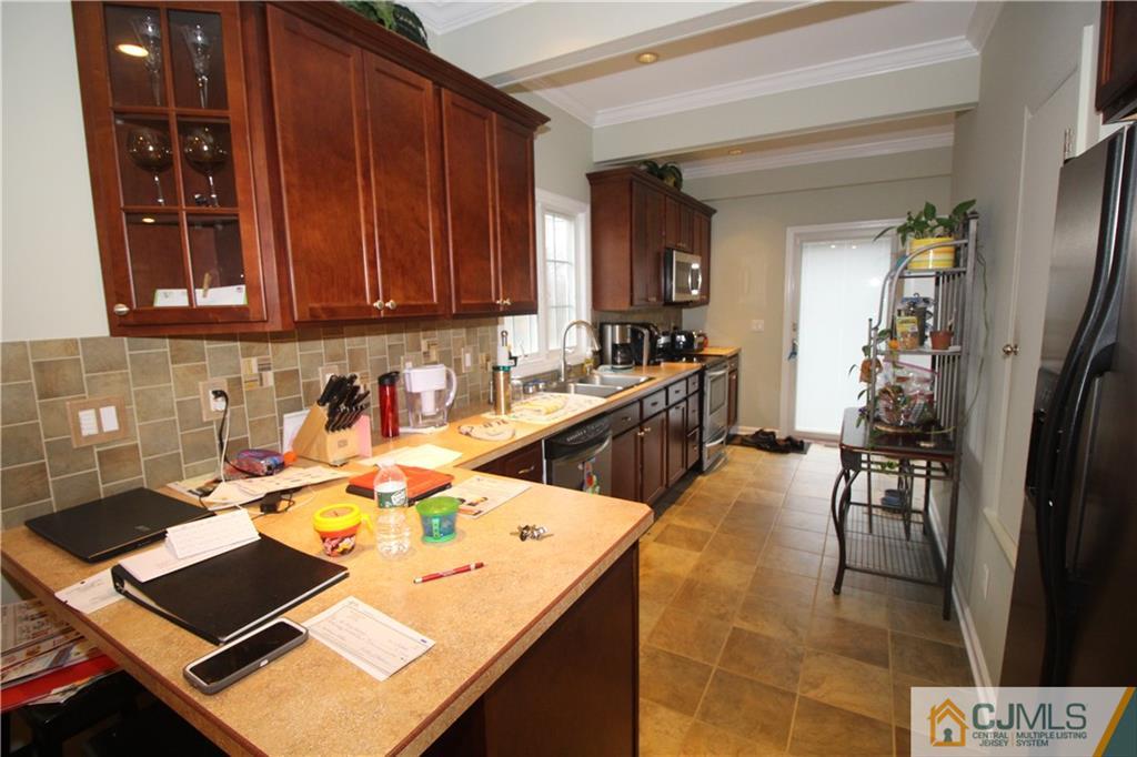 151 Dey Road Cranbury, NJ 08512 - Photo 8 of 29 Gallery Image 8