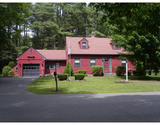 57 Graves Road Greenfield, MA 01301 - Photo 2 of 17 Gallery Image 2
