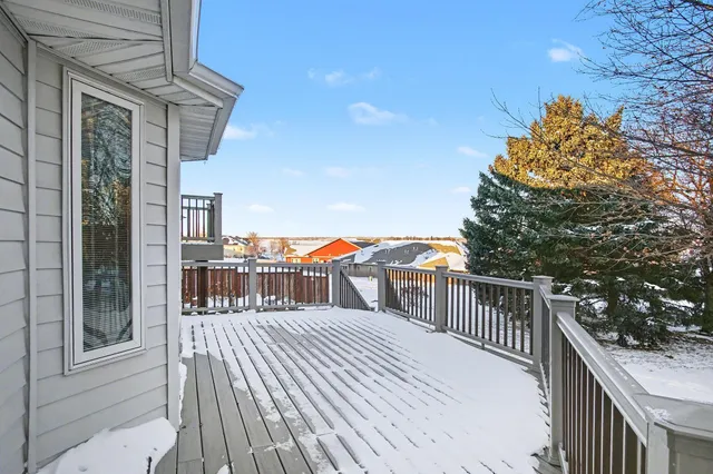 $389,900 | 301 East Christensen Drive, Luverne, MN 56156