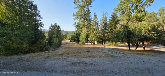 $399,999 | 930 Lower Page Road, Smelterville, ID 83868