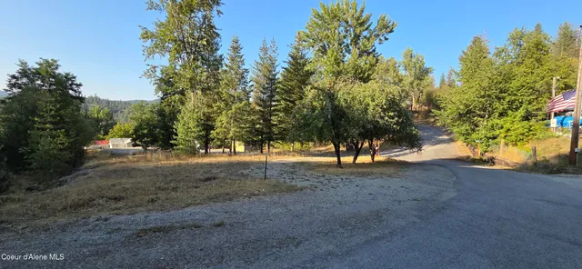 $399,999 | 930 Lower Page Road, Smelterville, ID 83868