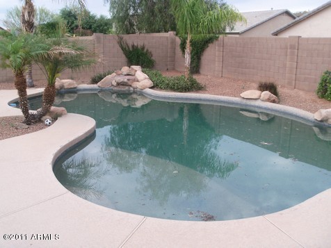 3301 West Folgers Road Phoenix, AZ 85027 - Photo 21 of 21 Pool