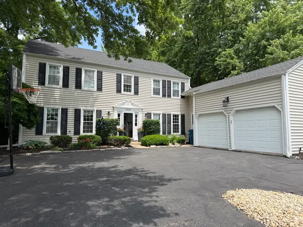 $399,000 | 2938 East Poplar Lane, Crete, IL 60417
