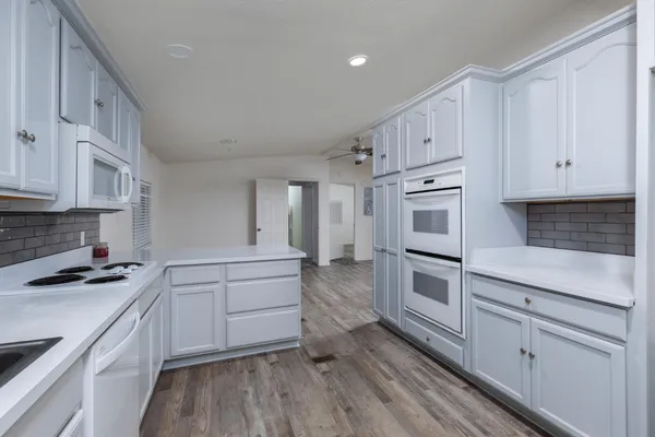 $215,000 | 8701 Highway 41, Unit 35, Fresno, CA 93720