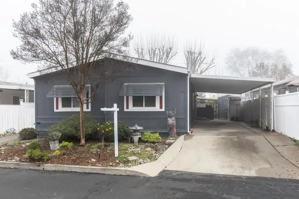 $215,000 | 8701 Highway 41, Unit 35, Fresno, CA 93720