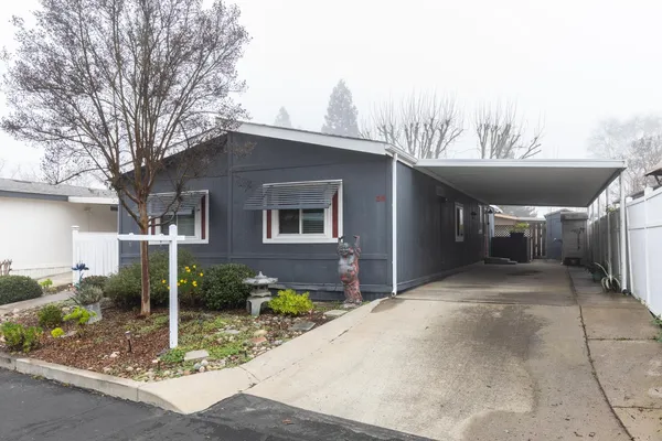 $215,000 | 8701 Highway 41, Unit 35, Fresno, CA 93720