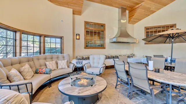 $1,999,999 | 137 Singletree Road, Orland Park, IL 60467