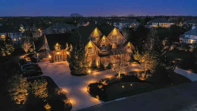 $1,999,999 | 137 Singletree Road, Orland Park, IL 60467