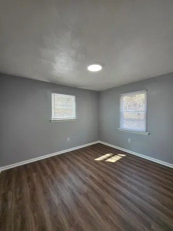 $1,395 | 2802 Vinyard Avenue Northeast, Unit 1, Roanoke, VA 24012