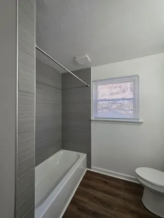 $1,395 | 2802 Vinyard Avenue Northeast, Unit 1, Roanoke, VA 24012