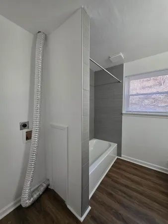 $1,395 | 2802 Vinyard Avenue Northeast, Unit 1, Roanoke, VA 24012