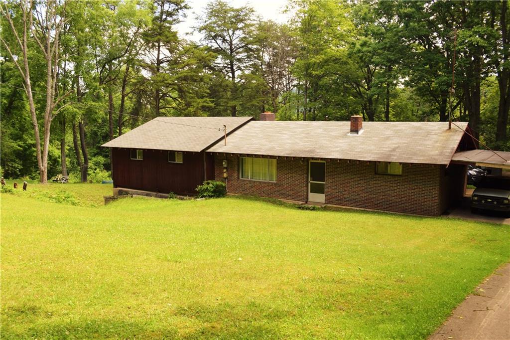 156 Parrish Road Aliquippa, PA 15001 - Photo 2 of 15 Gallery Image 2