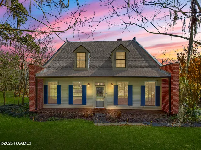 $773,000 | 1112 Bayou Tortue Road, Broussard, LA 70518
