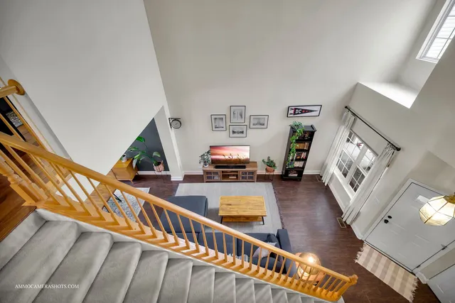 $380,000 | 31603 Kline Circle, Warrenville, IL 60555