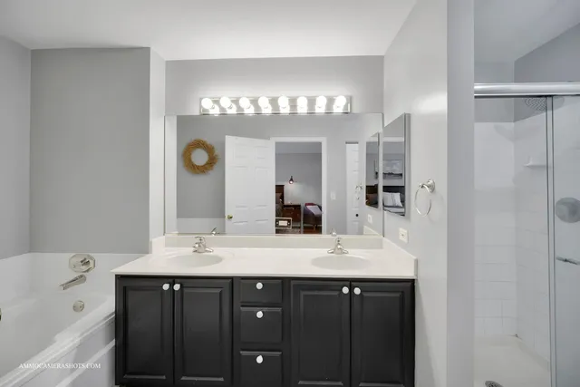 $380,000 | 31603 Kline Circle, Warrenville, IL 60555