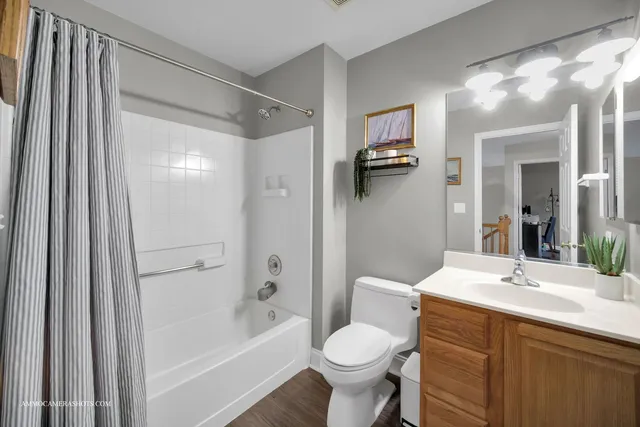 $380,000 | 31603 Kline Circle, Warrenville, IL 60555