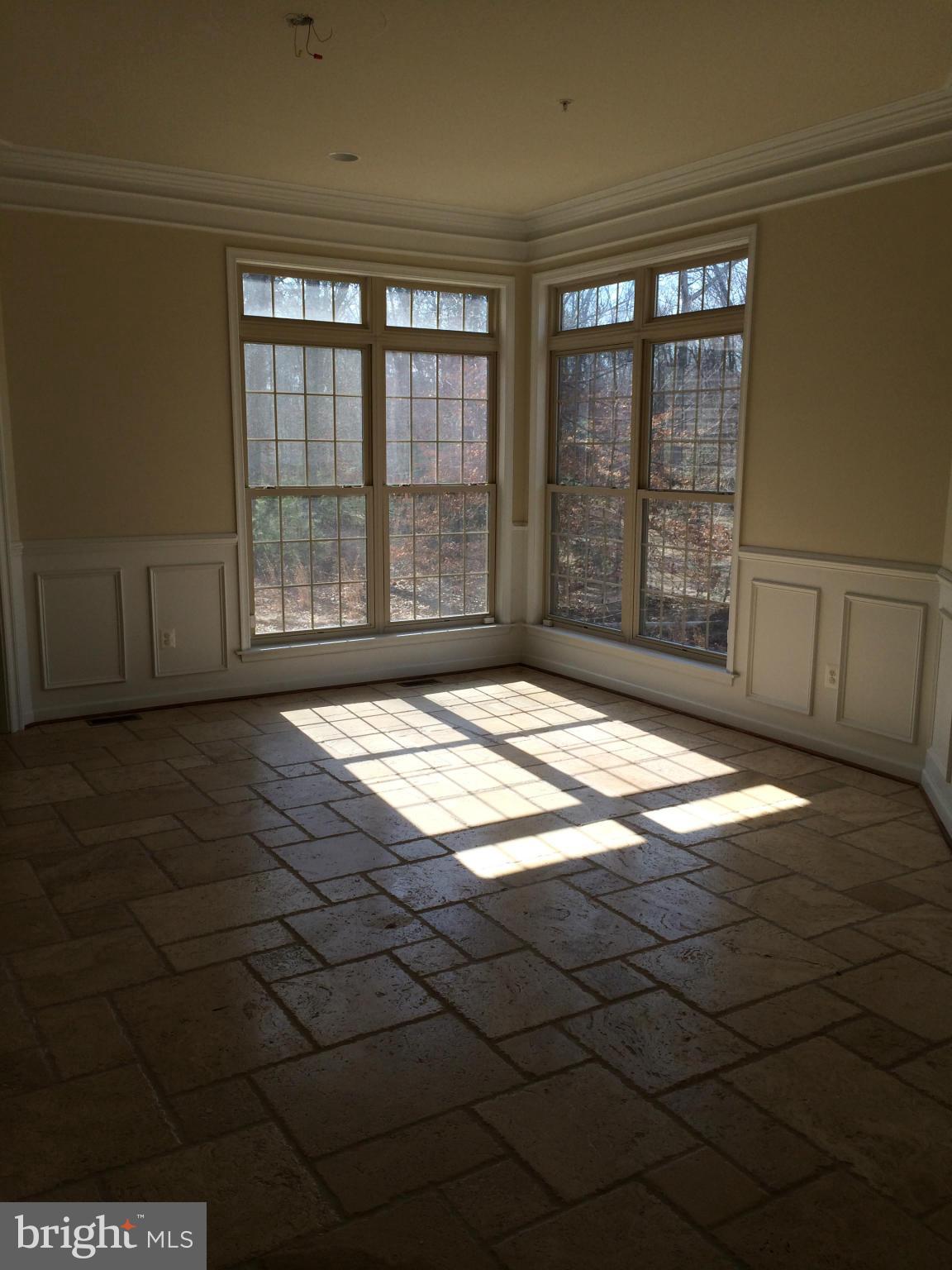 11011 North Keys Road Brandywine, MD 20613 - Photo 11 of 23 Interior (General)