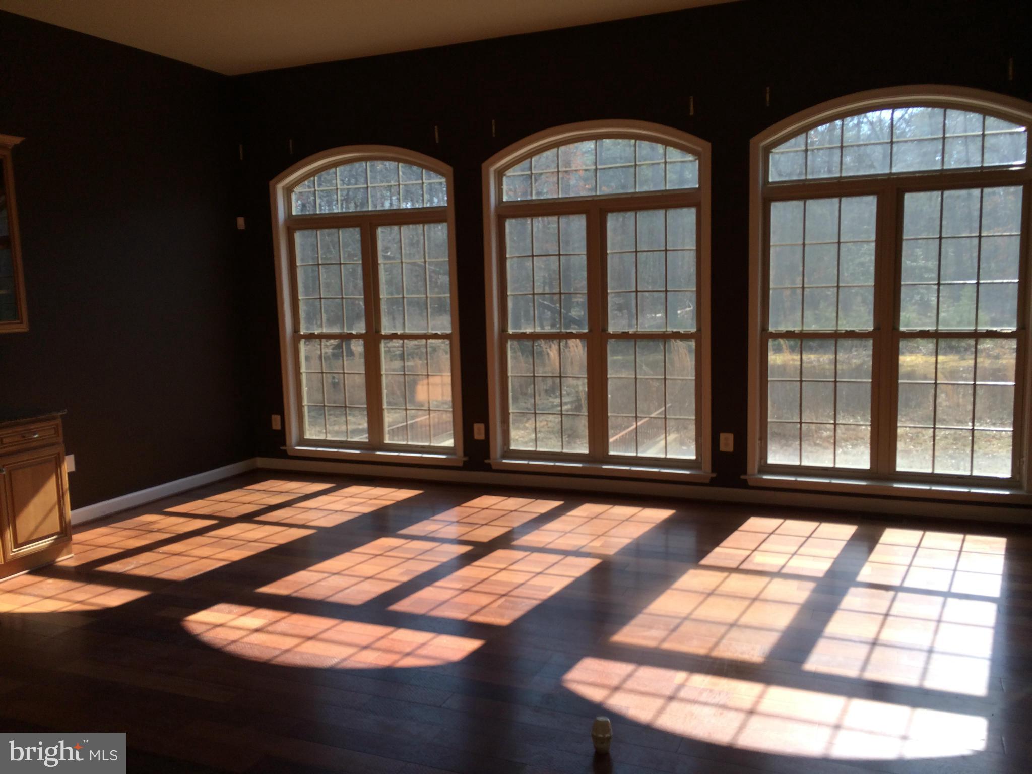 11011 North Keys Road Brandywine, MD 20613 - Photo 15 of 23 Family Room
