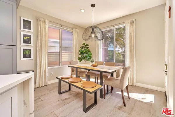 $825,000 | 26644 Via Bellazza, Valencia, CA 91381