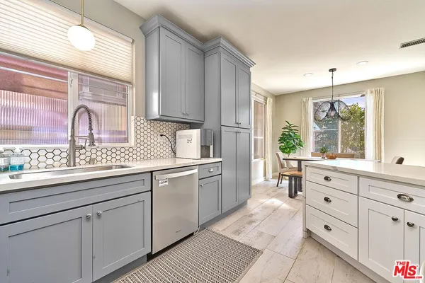 $825,000 | 26644 Via Bellazza, Valencia, CA 91381