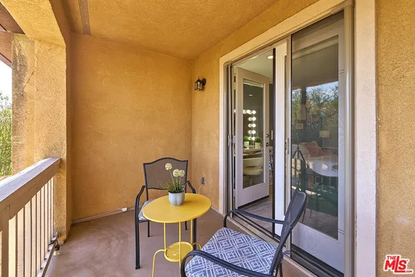 $825,000 | 26644 Via Bellazza, Valencia, CA 91381