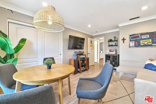 $825,000 | 26644 Via Bellazza, Valencia, CA 91381