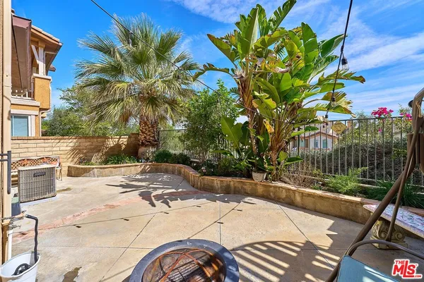 $825,000 | 26644 Via Bellazza, Valencia, CA 91381