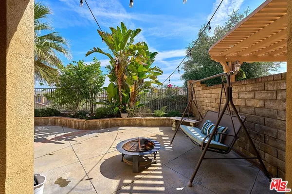 $825,000 | 26644 Via Bellazza, Valencia, CA 91381