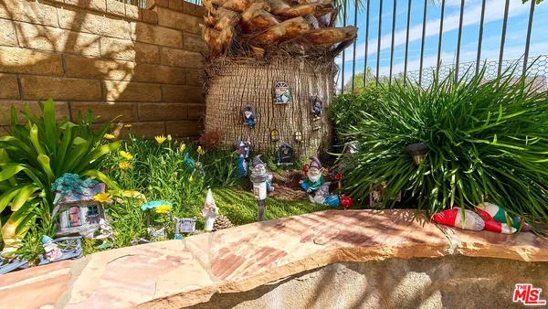 $825,000 | 26644 Via Bellazza, Valencia, CA 91381