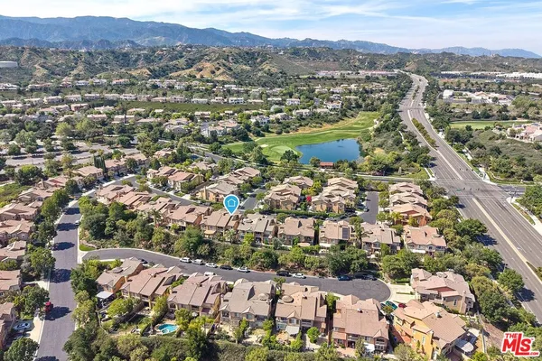 $825,000 | 26644 Via Bellazza, Valencia, CA 91381